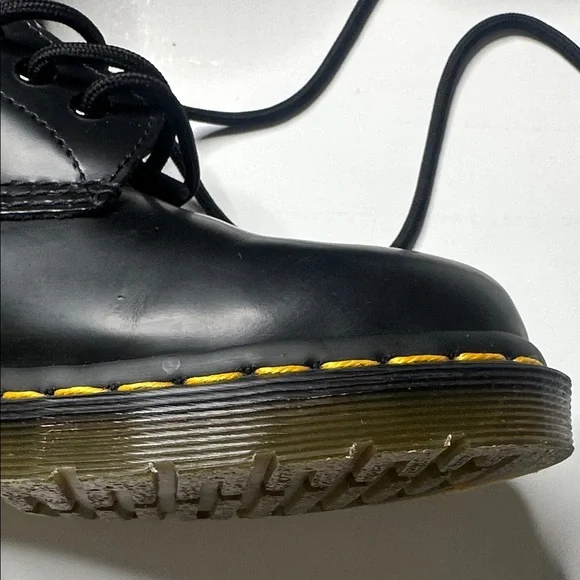 Dr Martens Smooth Leather Lace Up Boots in Black - Picture 3 of 11